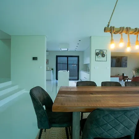 Batalha Retreat - Private Luxury With Heated Indoor Saltwater Pool Ribeira Grande