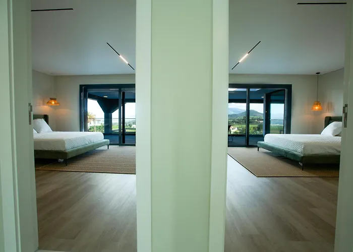 Batalha Retreat - Private Luxury With Heated Indoor Saltwater Pool *