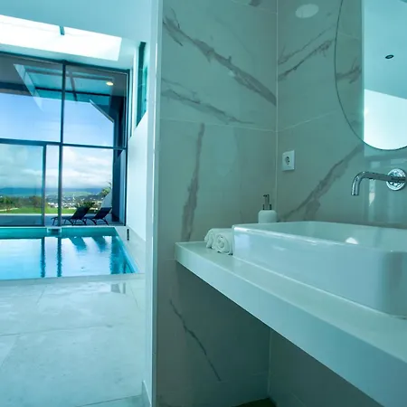 别墅 Batalha Retreat - Private Luxury With Heated Indoor Saltwater Pool