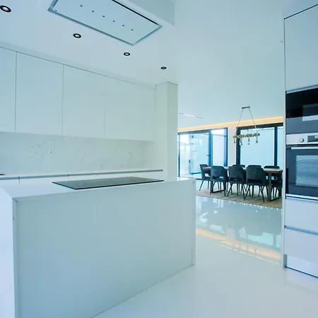וילה Batalha Retreat - Private Luxury With Heated Indoor Saltwater Pool