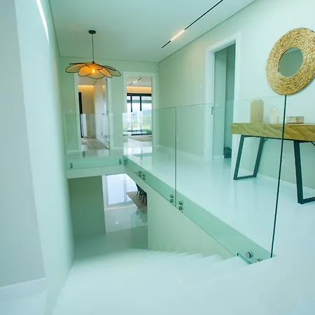 Batalha Retreat - Private Luxury With Heated Indoor Saltwater Pool וילה *