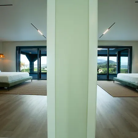 Batalha Retreat - Private Luxury With Heated Indoor Saltwater Pool *