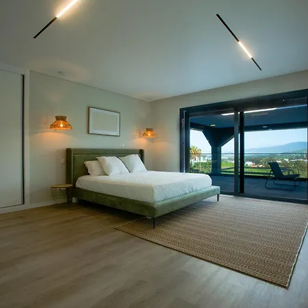 Batalha Retreat - Private Luxury With Heated Indoor Saltwater Pool * Ribeira Grande