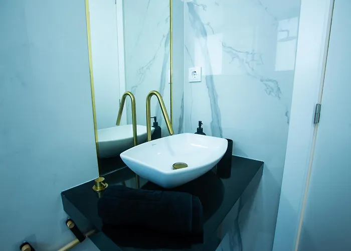 Batalha Retreat - Private Luxury With Heated Indoor Saltwater Pool 别墅 大里贝拉